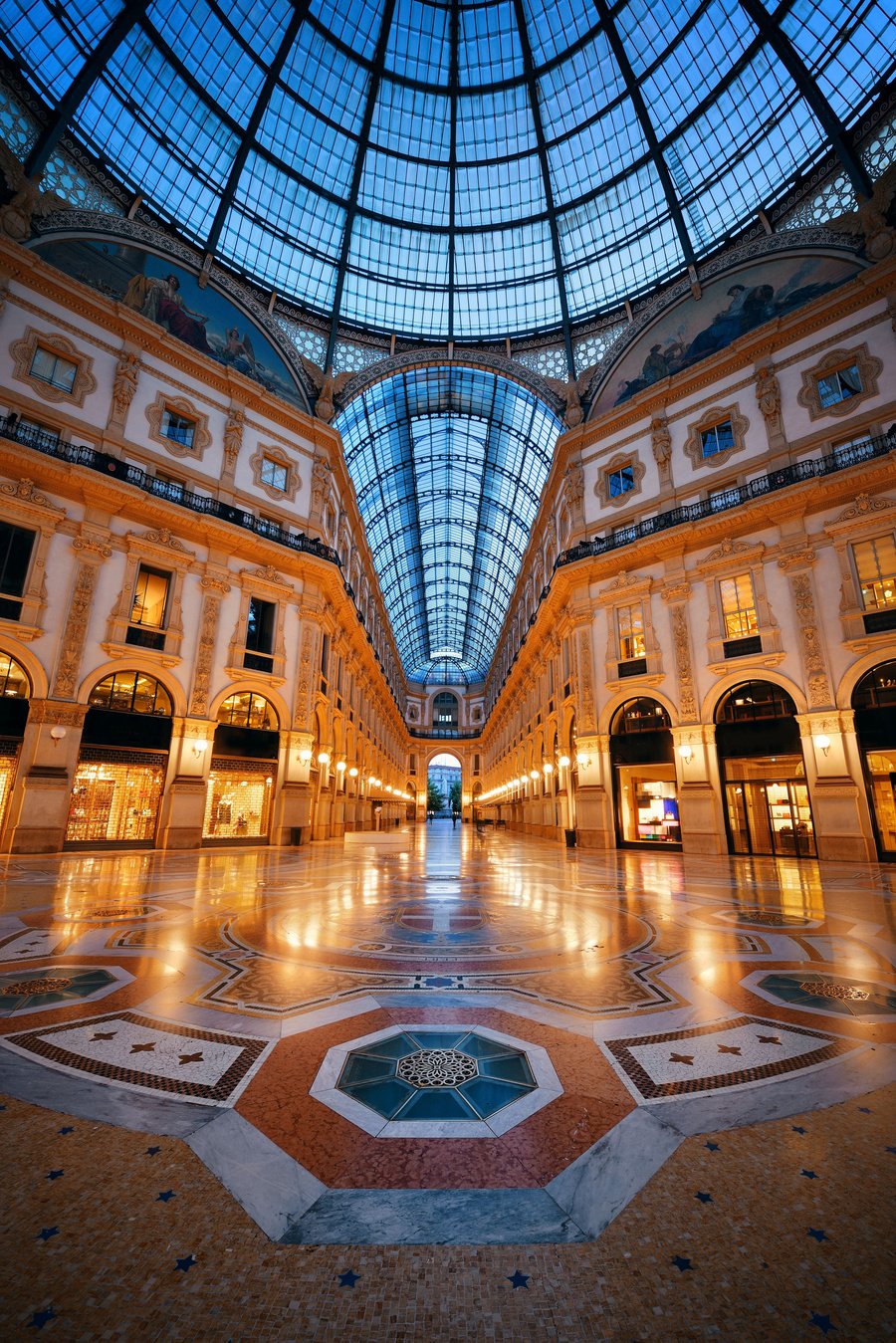 Galleria Vittorio Emanuele II interior