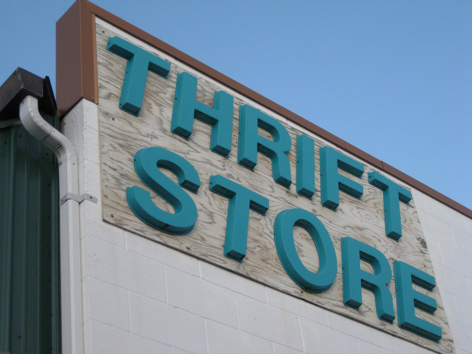 Thrift Store Sign